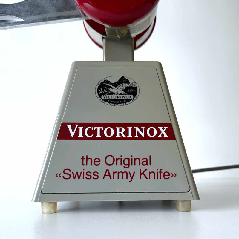 RARE SWISS ARMY KNIFE ELECTRIC RETAIL DISPLAY AUTOMATON BY VICTORINOX