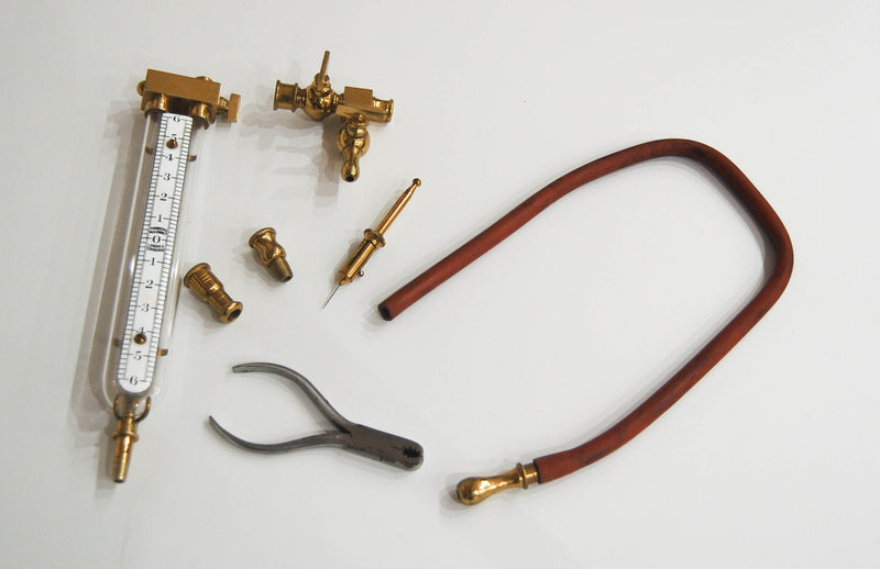Edwardian Cased Inspector's Gas Meter Pressure Gauge by Parkinson and W&B Cowan Ltd